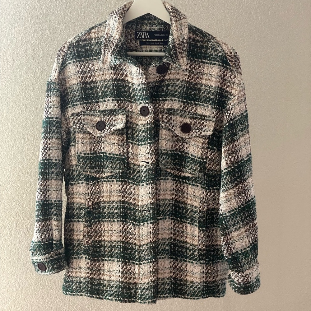Green and white Zara shacket